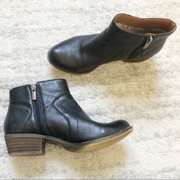 Lucky Brand Shoes - Lucky Brand Leather Black Ankle Booties